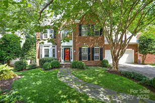 7321 Harrisonwoods Pl, Charlotte, NC 28270 - Photo 1