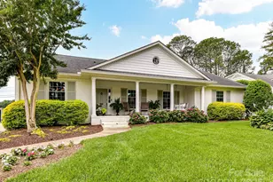 2636 Chilton Pl, Charlotte, NC 28207 - Photo 1