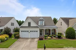 5238 Prosperity View Dr, Charlotte, NC 28269 - Photo 1