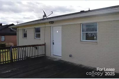 2166 Old Mountain Road #D, Statesville, NC 28625 - Photo 1