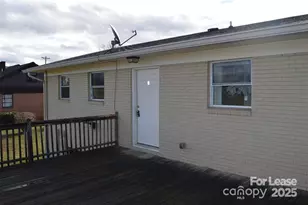 2166 Old Mountain Rd, Statesville, NC 28625 - Photo 1