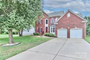 113 Harbor Cove Ln, Mooresville, NC 28117 - Photo 1