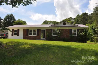 125 Heritage View Road, Hickory, NC 28601 - Photo 1