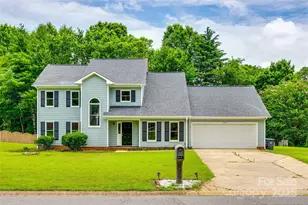 12812 Bradford Hill Ln, Huntersville, NC 28078 - Photo 1