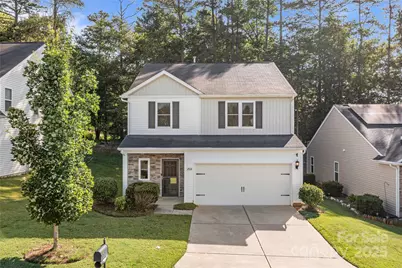 2532 Blue Moss Drive, Dallas, NC 28034 - Photo 1