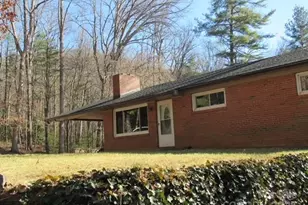 9 Vance Dr, Black Mountain, NC 28711 - Photo 1