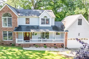 110 Club Dr, Mooresville, NC 28115 - Photo 1