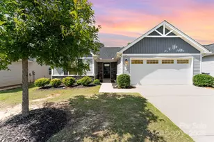 4227 Mackinnon Dr, Charlotte, NC 28214 - Photo 1