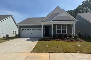 1070 Bull Dog Ln, Wingate, NC 28174 - Photo 1