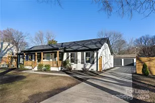 6401 Park S Dr, Charlotte, NC 28210 - Photo 1