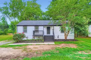 1224 E Woodlawn Rd, Charlotte, NC 28209 - Photo 1