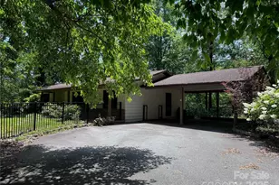 45 Dogwood Dr, Tryon, NC 28782 - Photo 1