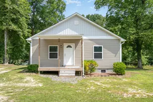 213 Pinewood Dr, Grover, NC 28073 - Photo 1