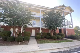 8642 Coralbell Ln, Charlotte, NC 28213 - Photo 1