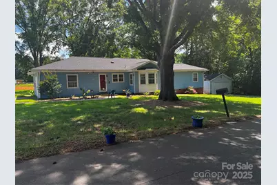 6109 Cora Street, Charlotte, NC 28216 - Photo 1