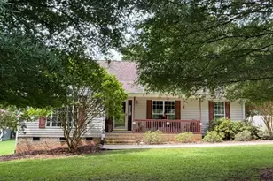 2511 Old Pond Dr, Lincolnton, NC 28092 - Photo 1