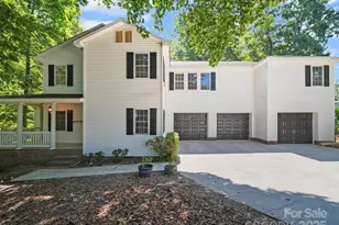 2739 Pine Knoll Ct, Gastonia, NC 28054 - Photo 1