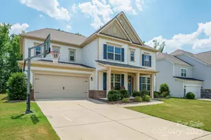 10437 Paper Birch Dr, Charlotte, NC 28215 - Photo 1