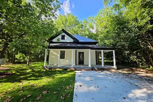 409 Everette St, Monroe, NC 28112 - Photo 1