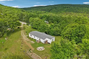 1282 Spicer Cove Rd, Hendersonville, NC 28792 - Photo 1