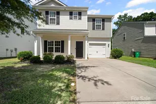 8516 Paw Valley Ln, Charlotte, NC 28214 - Photo 1