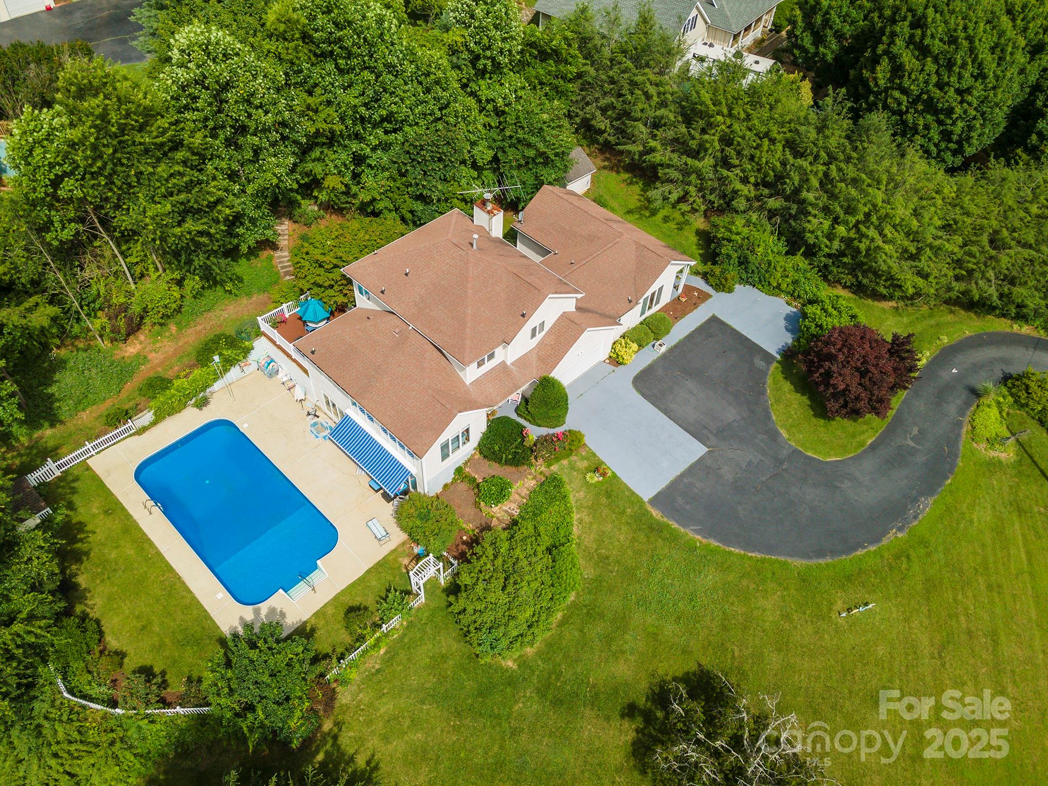 12 Apple Tree Way, Asheville, NC 28805 - MLS 4274426 - Coldwell Banker