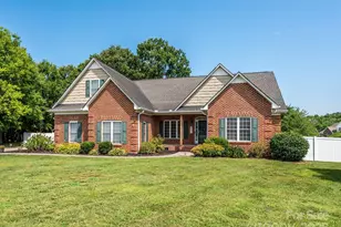 850 Meadow Dr, Oakboro, NC 28129 - Photo 1