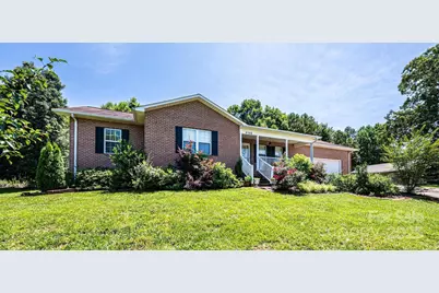 4128 River Run Circle, Hickory, NC 28602 - Photo 1