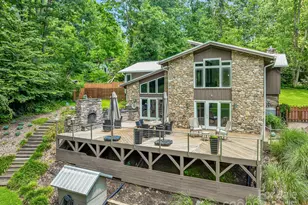 16 Due West Rd, Hendersonville, NC 28792 - Photo 1