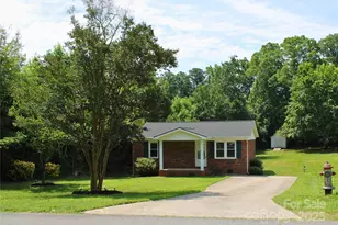 412 E Taylor St, Landis, NC 28088 - Photo 1