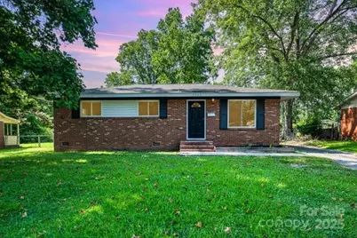 5323 Snow White Lane, Charlotte, NC 28213 - Photo 1