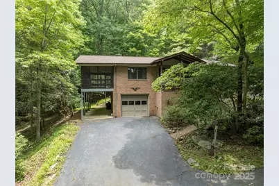 2344 Valencia Drive, Hendersonville, NC 28791 - Photo 1