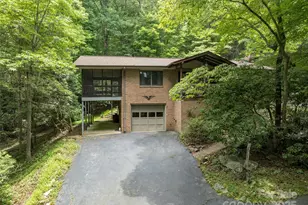 2344 Valencia Dr, Hendersonville, NC 28791 - Photo 1