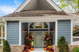 118 Broadmoor Dr, Flat Rock, NC 28731 - Photo 1