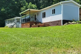 53 Lookout Ln, Waynesville, NC 28785 - Photo 1