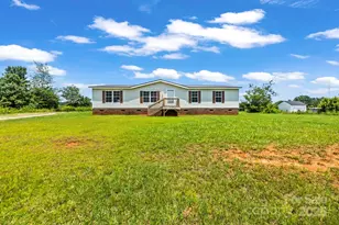 1133 Lynn Ln, Catawba, NC 28609 - Photo 1