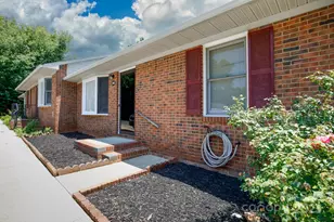 1140 McKinnon Dr, Rock Hill, SC 29732 - Photo 1