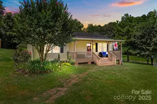 201 N Ferry St, New London, NC 28127 - Photo 1