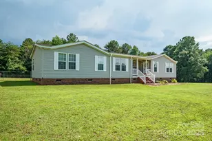 6785 Knotty Wood Ln, Vale, NC 28168 - Photo 1