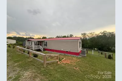 115 Logans Leap Lane, Canton, NC 28716 - Photo 1