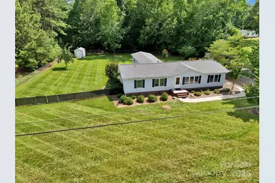 329 W Red Cross Road, Oakboro, NC 28129 - Photo 1