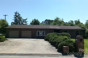 1601 Blue Spring Rd, Fayetteville, NC 28304 - Photo 1