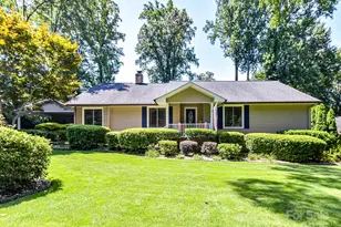 1047 Honeybee Trl, Fort Mill, SC 29715 - Photo 1