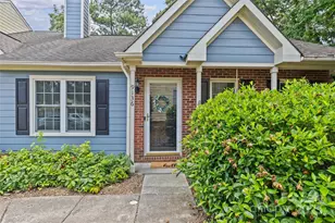 9136 Four Mile Crk Rd, Charlotte, NC 28277 - Photo 1