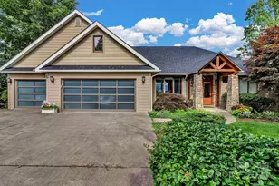 107 Stone Gate Dr, Arden, NC 28704 - Photo 1