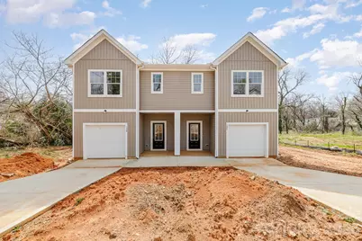 126 E Bell Street, Statesville, NC 28677 - Photo 1