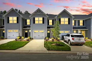 1525 39th Ave Loop NE, Hickory, NC 28601 - Photo 1