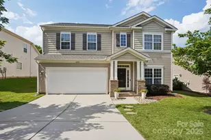 10303 Dominion Village Dr, Charlotte, NC 28269 - Photo 1