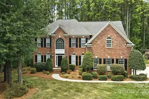 205 Beech Bluff Dr, Mount Holly, NC 28120 - Photo 1