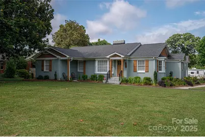 806 South Point Road, Belmont, NC 28012 - Photo 1